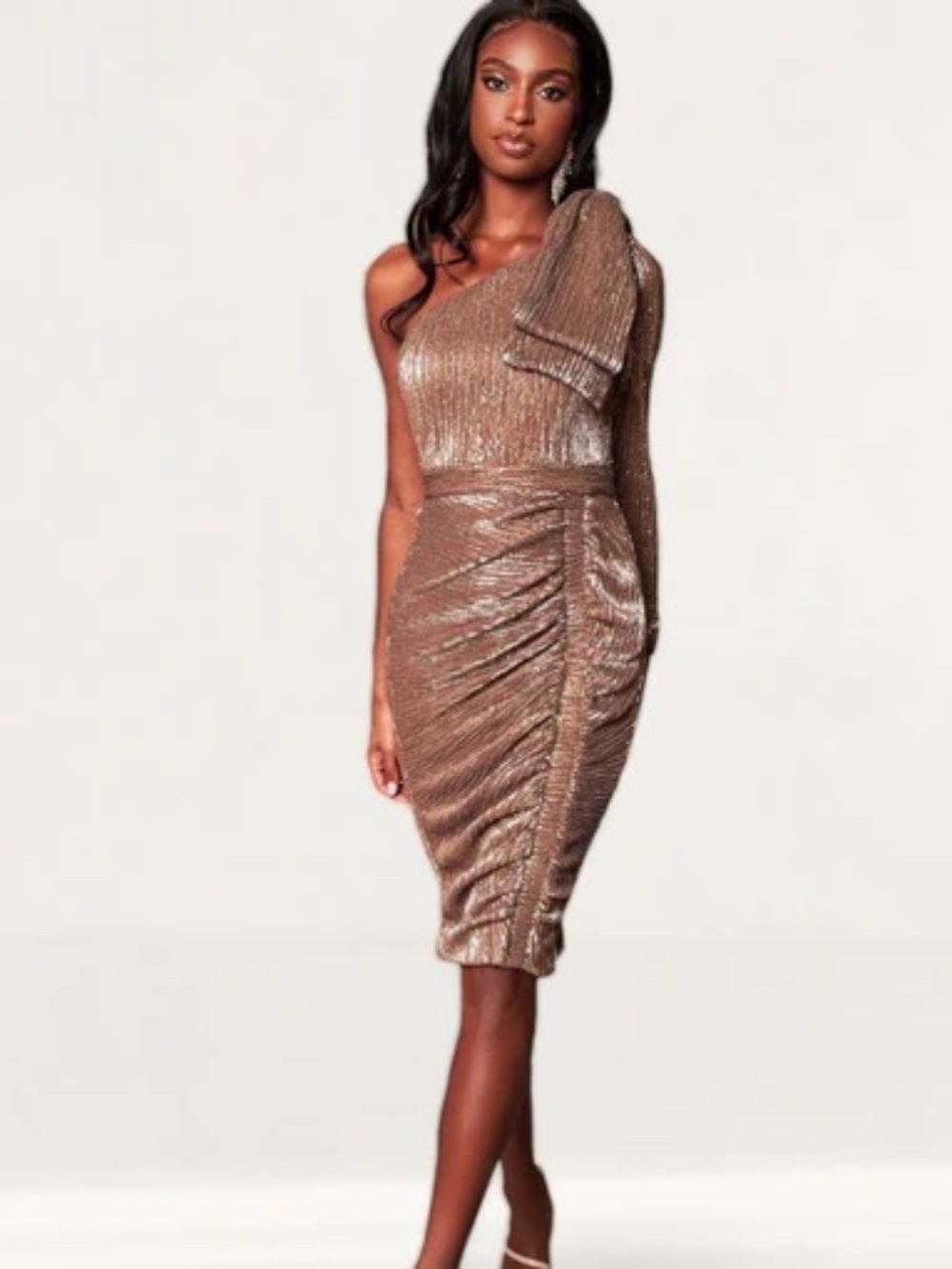 Lavish Alice Women's Gold One‎ Sleeve Shoulder Bow Ruched Sequin Dress Sz 2